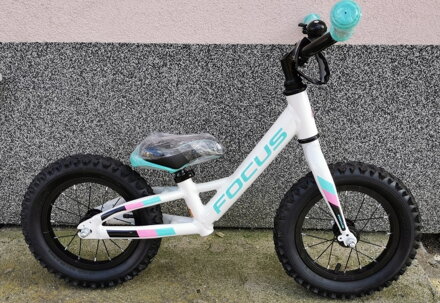 Odrážedlo Focus 12" Raven Rookie bílé -